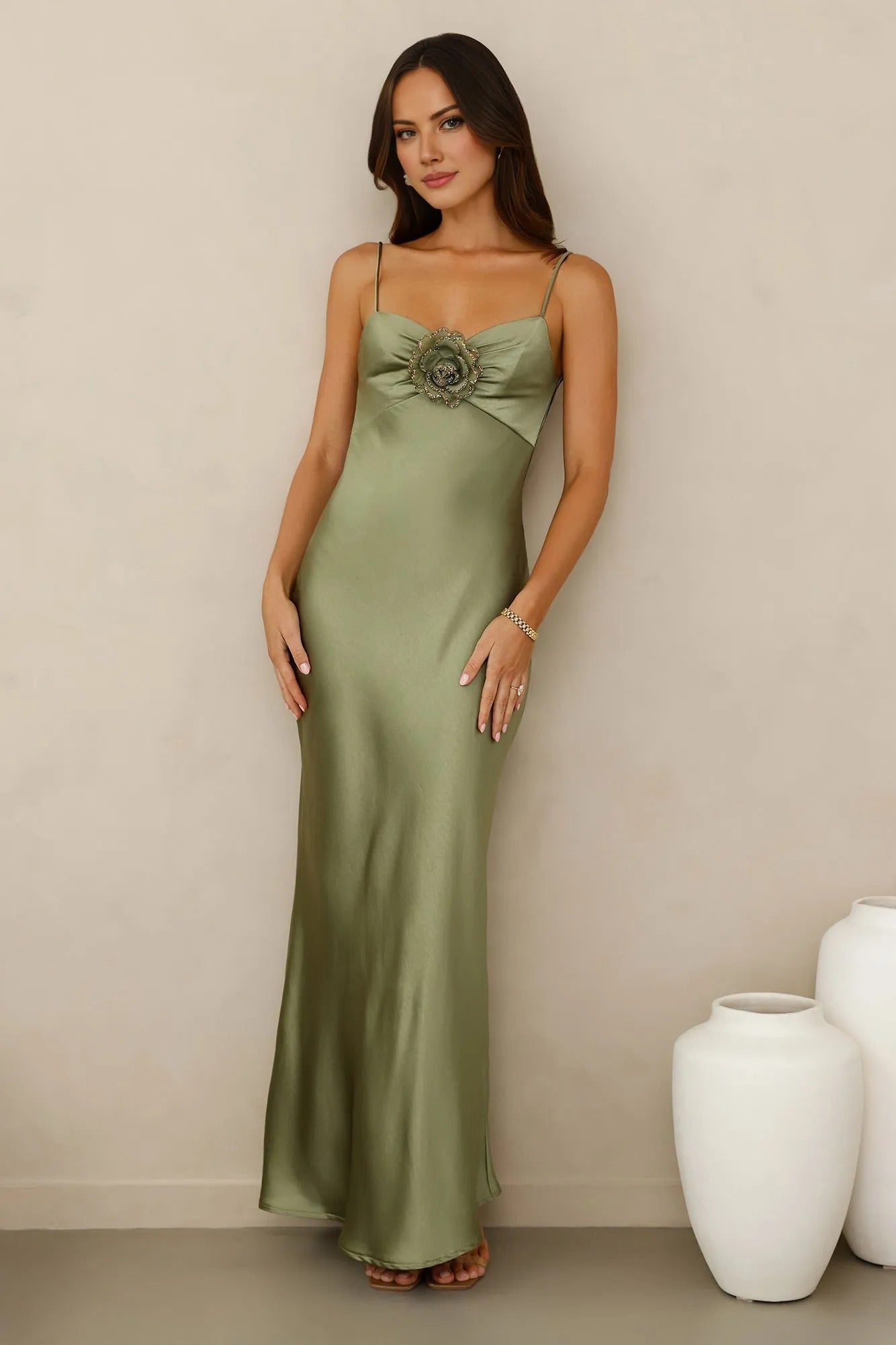Women’s Green Satin Maxi Evening Dress – Elegant Formal Gown